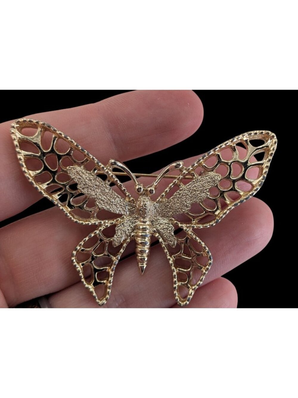 Vintage Fairycore Butterfly Sarah Coventry Gold Tone Filigree Brooch
